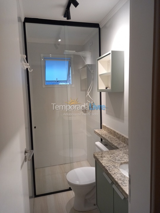 Apartamento para aluguel de temporada em Praia Grande (Praia do Caiçara)