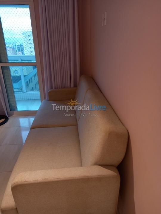 Apartamento para aluguel de temporada em Praia Grande (Praia do Caiçara)