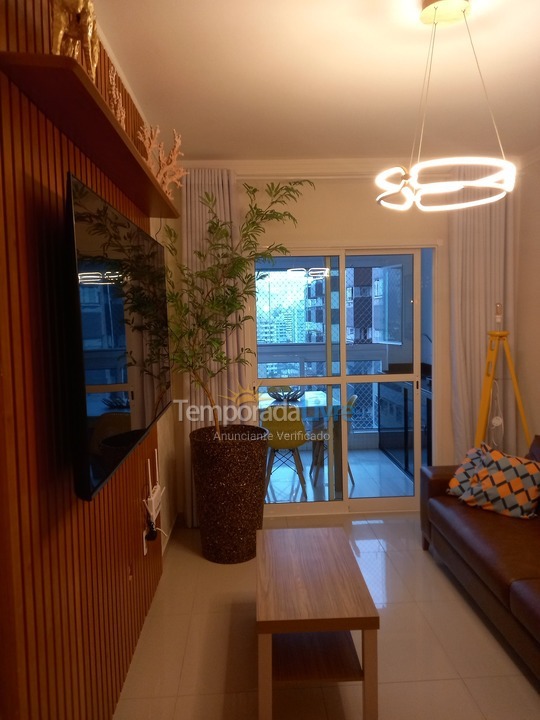 Apartamento para aluguel de temporada em Praia Grande (Praia do Caiçara)