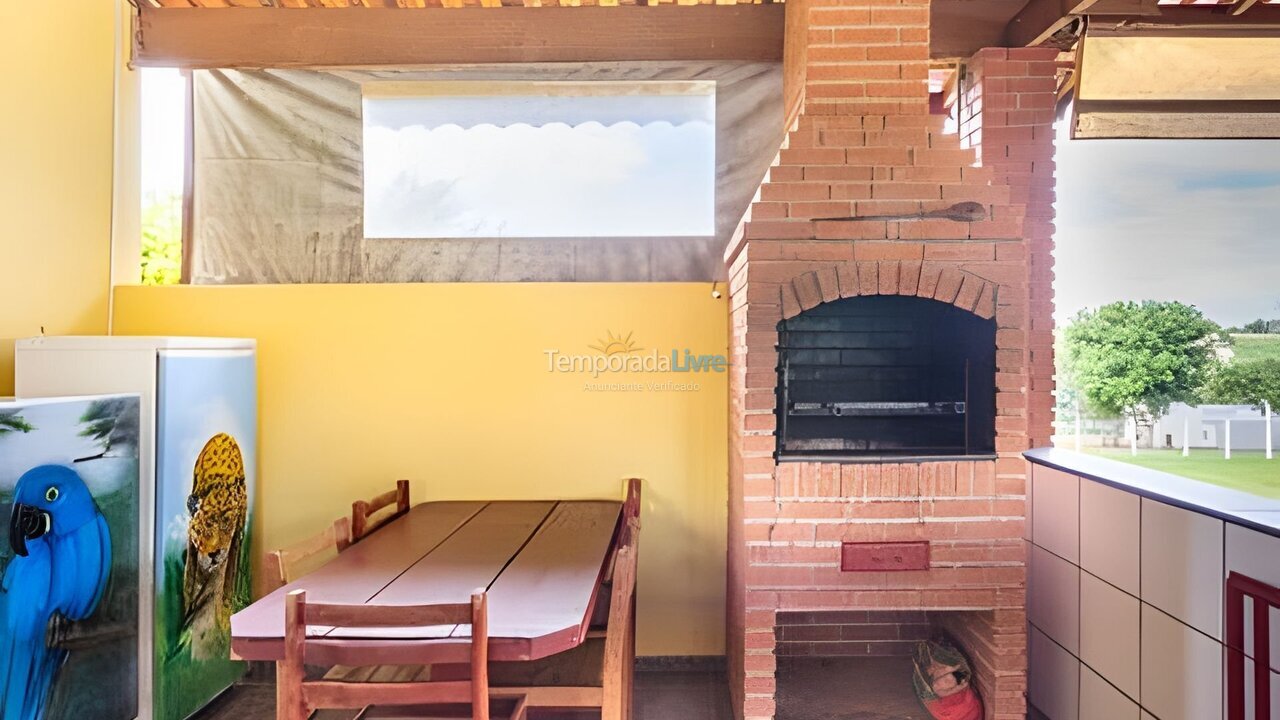 Casa para aluguel de temporada em Atibaia (Laranjal)