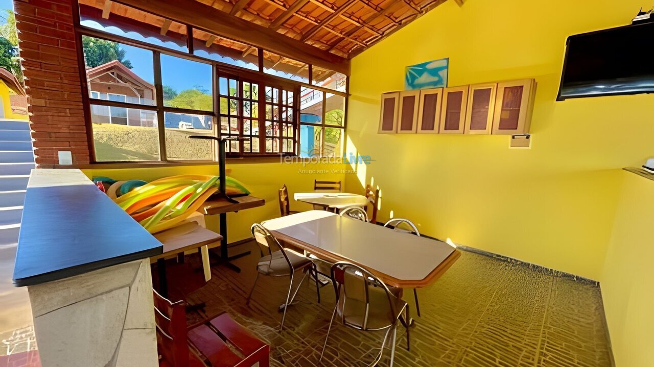 Casa para aluguel de temporada em Atibaia (Laranjal)