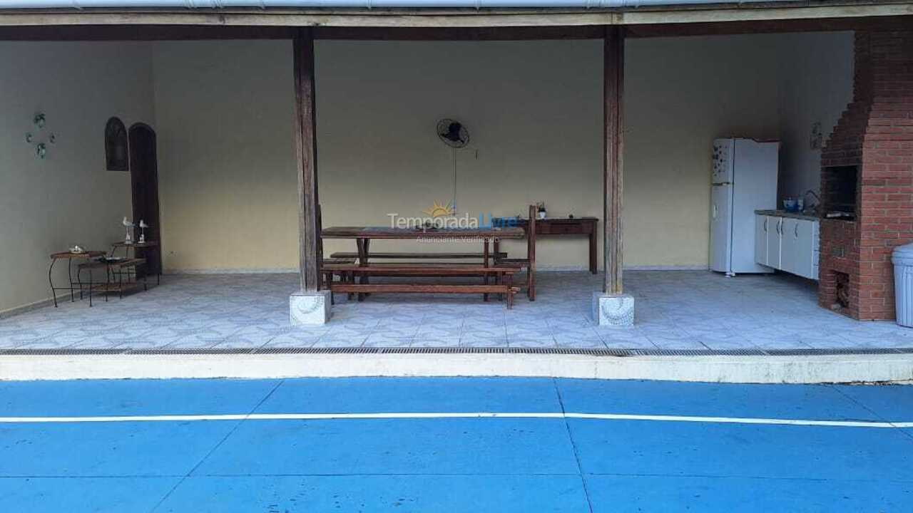 Casa para aluguel de temporada em Guarujá (Enseada)