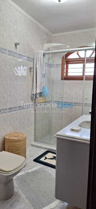 Casa para aluguel de temporada em Guarujá (Enseada)