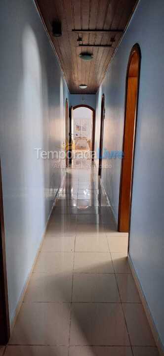 Casa para aluguel de temporada em Guarujá (Enseada)