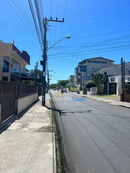 Casa para alquiler de vacaciones em São Francisco do Sul (Enseada)