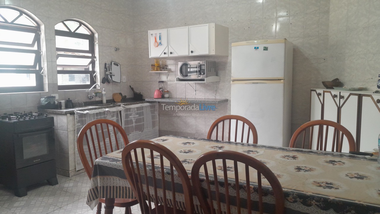 Casa para alquiler de vacaciones em Itanhaém (Cibratel II)