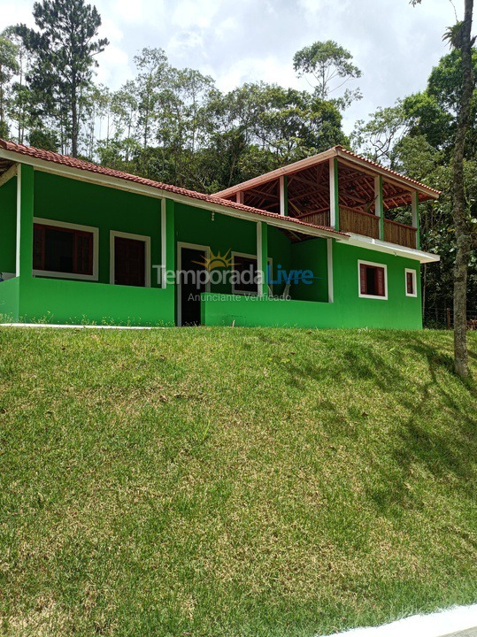Casa para aluguel de temporada em Nazaré Paulista (Sertãozinho)