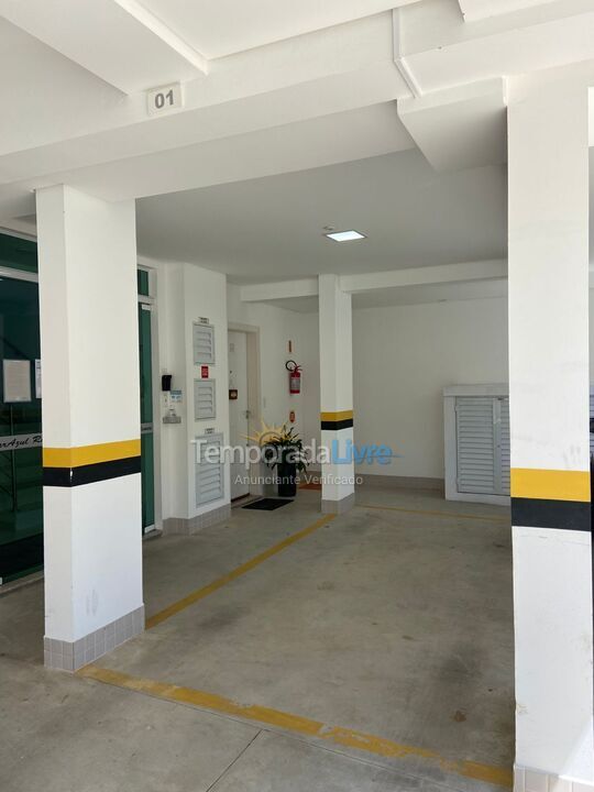 Apartamento para aluguel de temporada em Governador Celso Ramos (Praia de Palmas)