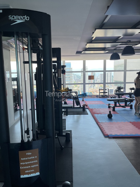 Apartamento para aluguel de temporada em Santos (Gonzaga)