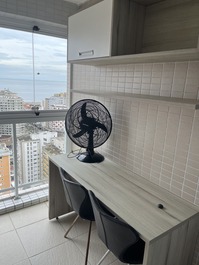 Escritório sacada do quarto do casal