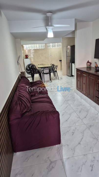 Casa para aluguel de temporada em Matinhos (Caiobá)