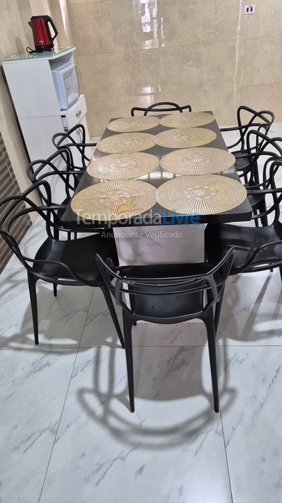 Casa para aluguel de temporada em Matinhos (Caiobá)