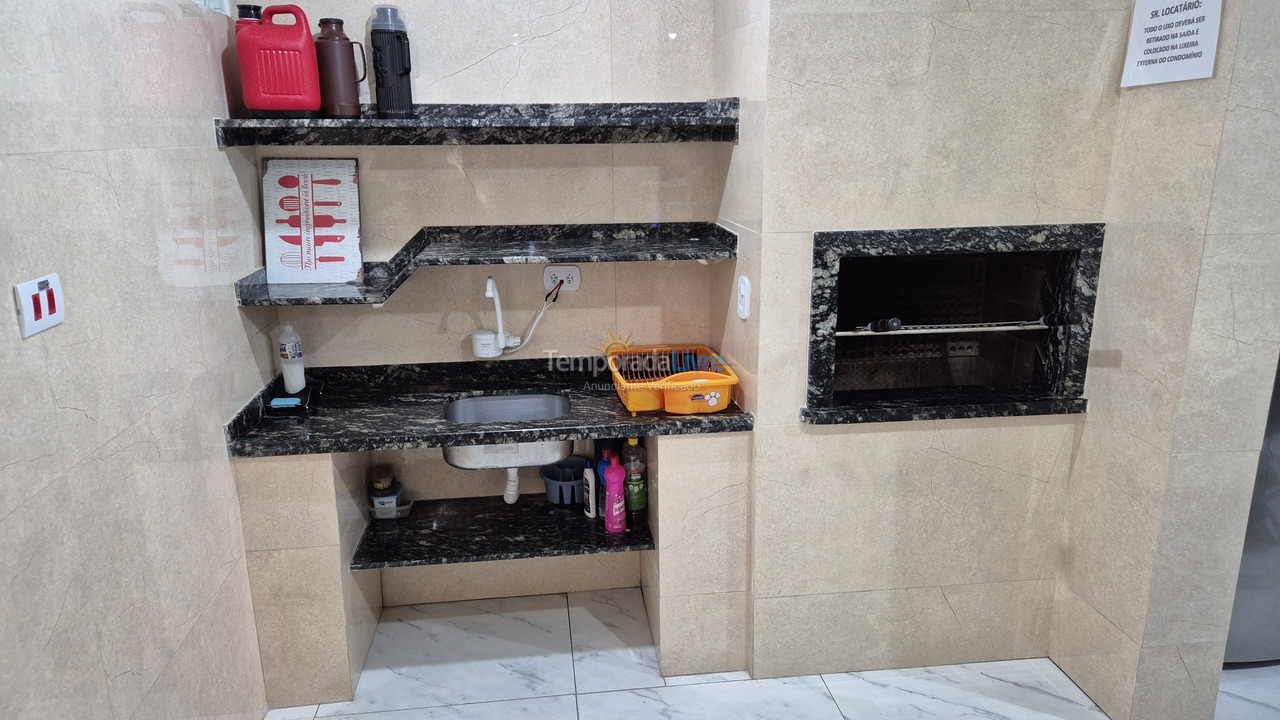 Casa para aluguel de temporada em Matinhos (Caiobá)