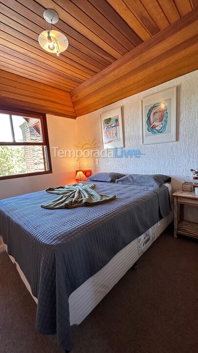 Casa para aluguel de temporada em Campos do Jordão (Iporanga)