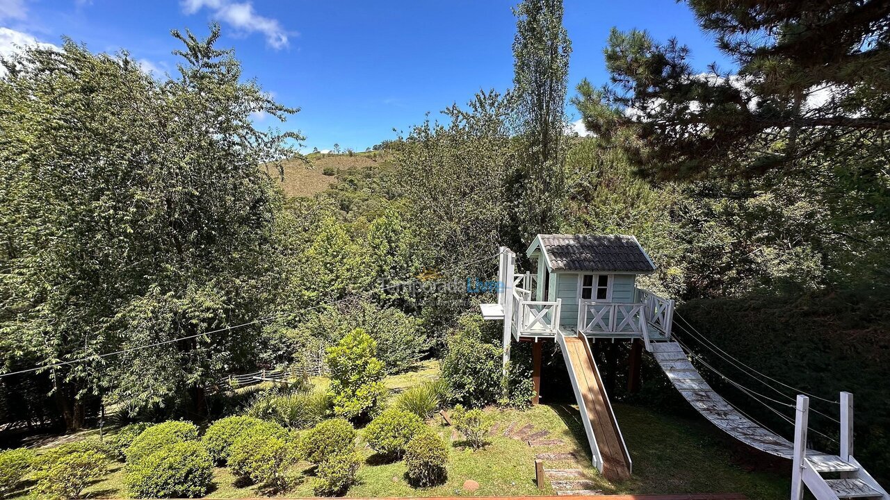 Casa para aluguel de temporada em Campos do Jordão (Iporanga)