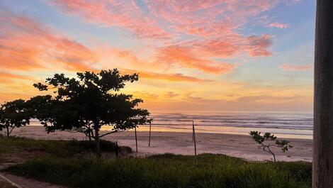 Pé na Areia, swimming pool, barbecue, monitoring and Wi-Fi.