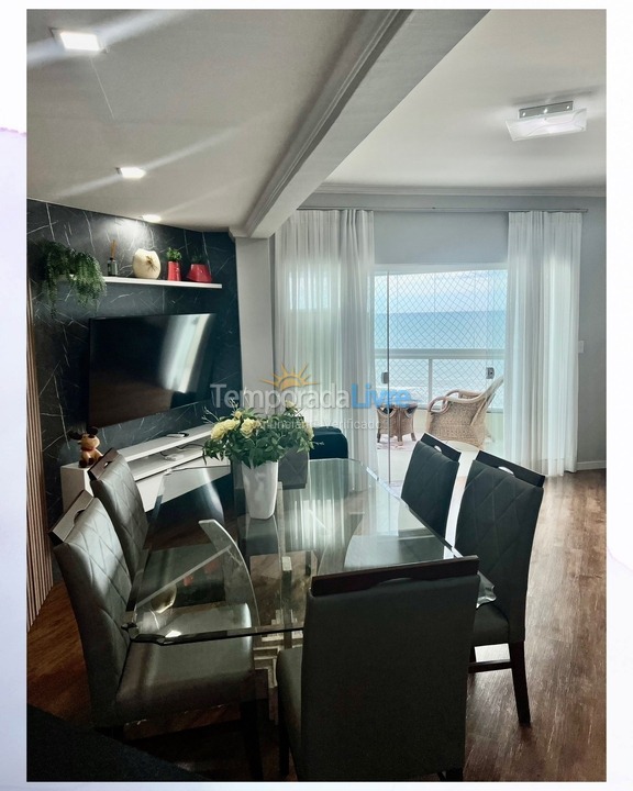 Apartamento para alquiler de vacaciones em Itapema (Meia Praia)