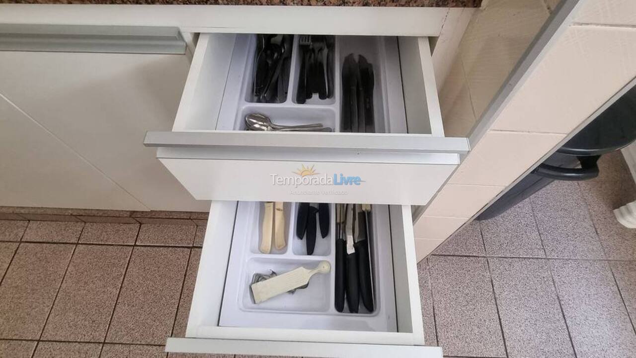 Apartamento para aluguel de temporada em Ubatuba (Praia Grande)