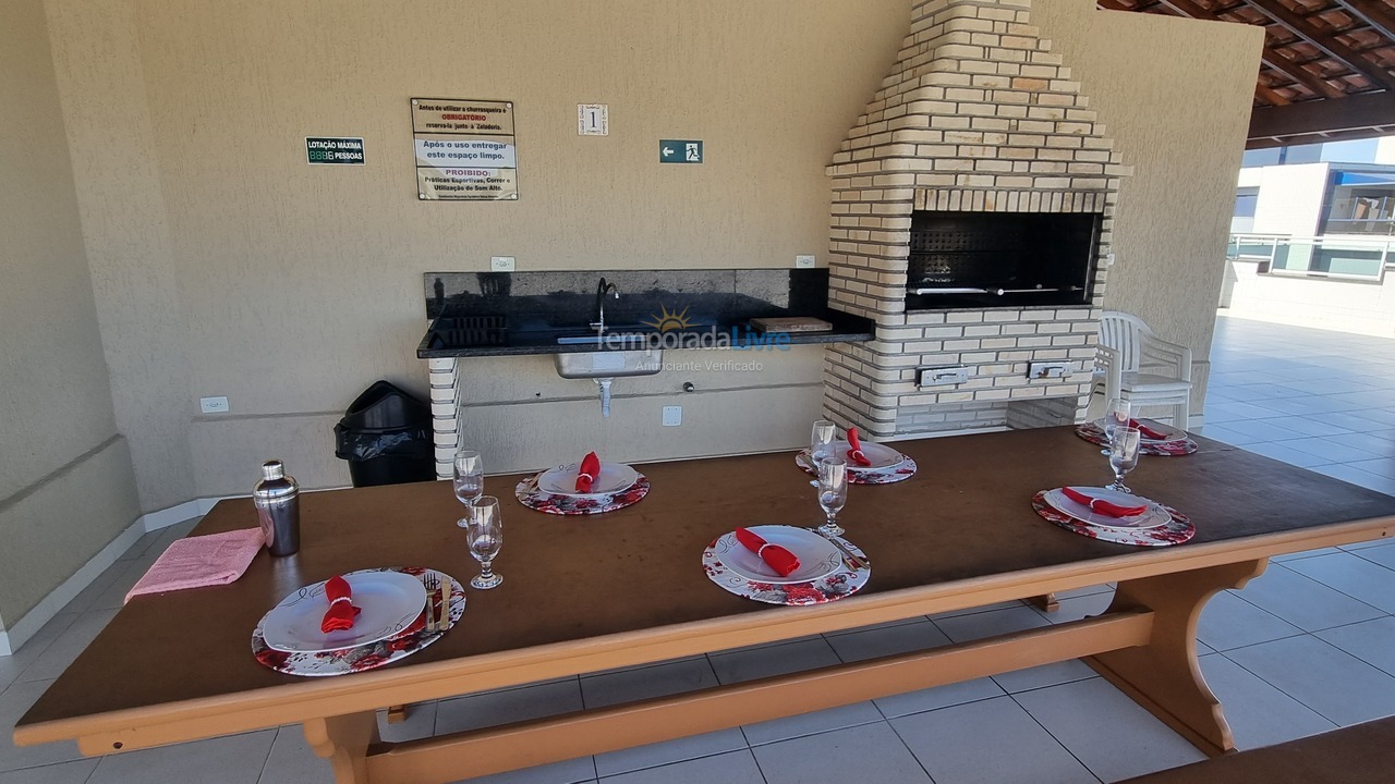 Apartamento para aluguel de temporada em Ubatuba (Praia Grande)