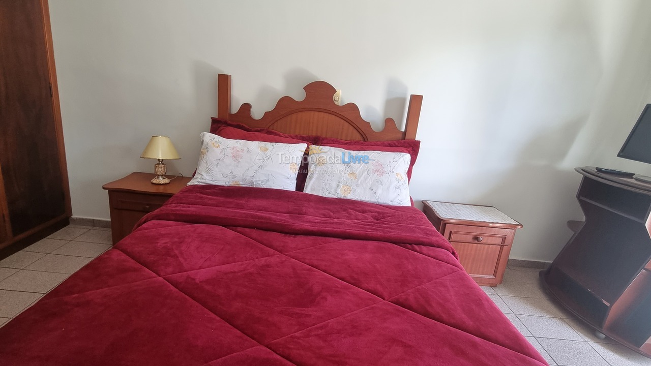 Apartamento para aluguel de temporada em Ubatuba (Praia Grande)