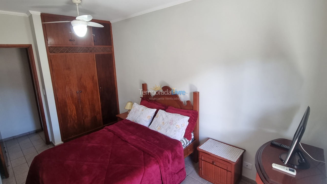 Apartamento para aluguel de temporada em Ubatuba (Praia Grande)