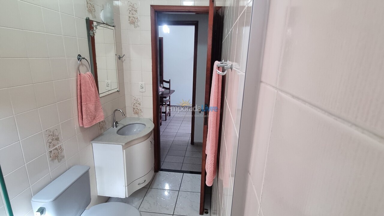 Apartamento para aluguel de temporada em Ubatuba (Praia Grande)