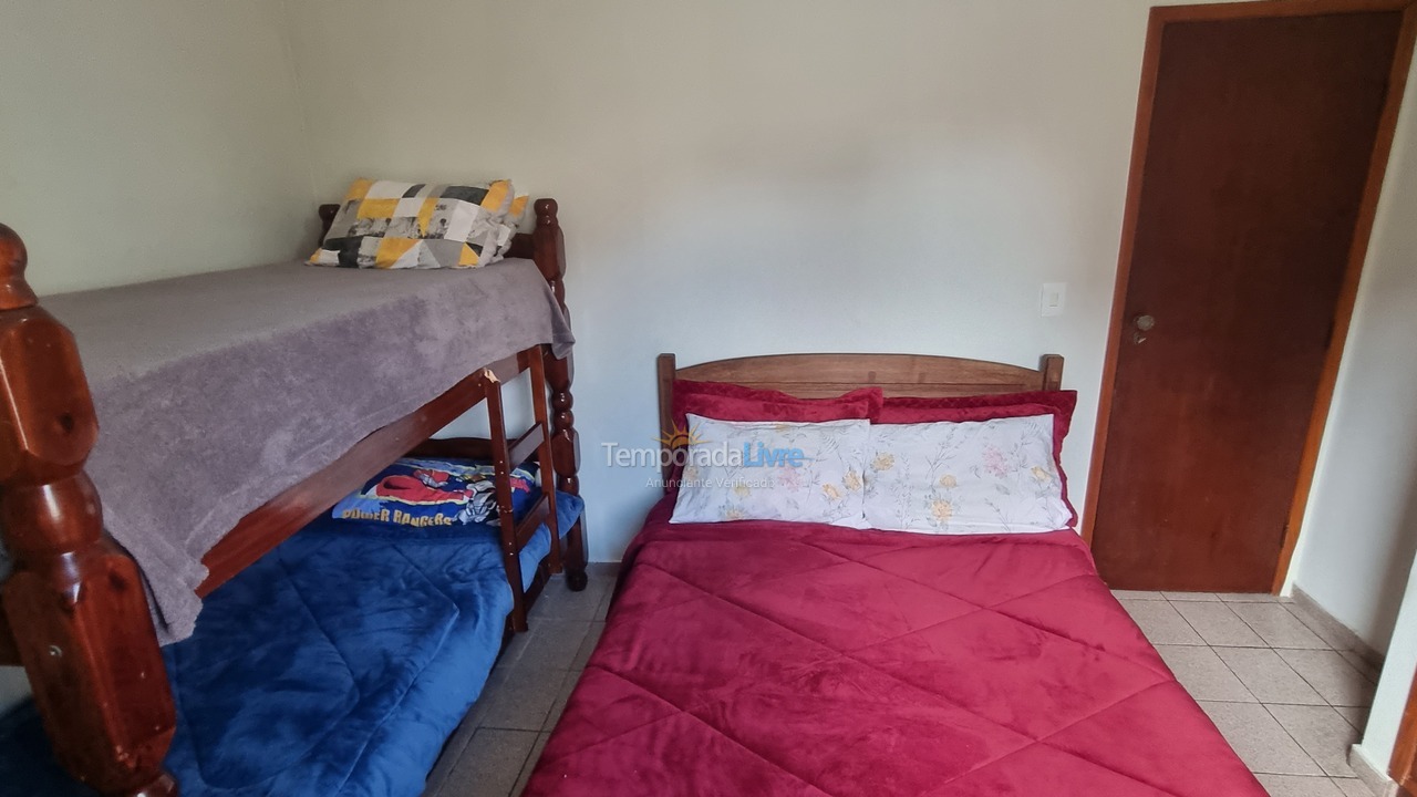 Apartamento para aluguel de temporada em Ubatuba (Praia Grande)