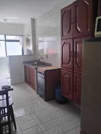 Apto 2 dorm, Vista lateral da praia 200m