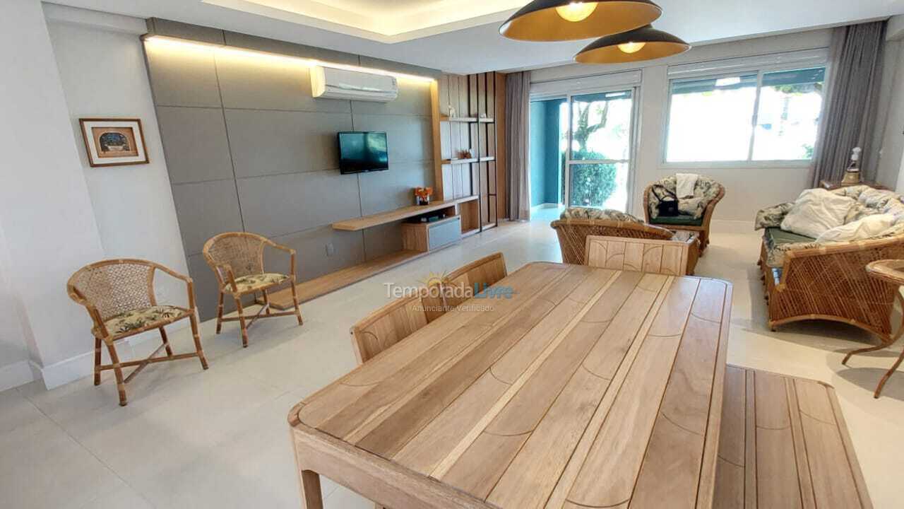 Casa para alquiler de vacaciones em Florianópolis (Jurere Tradicional)