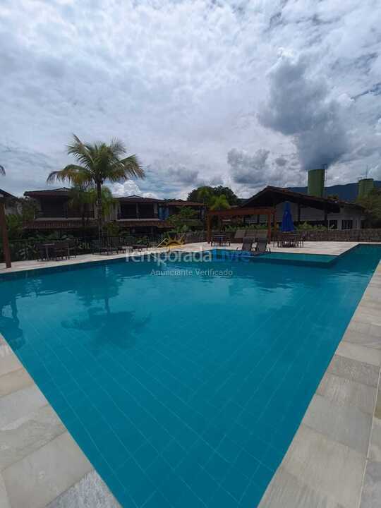 Casa para alquiler de vacaciones em São Sebastião (Praia da Baleia)