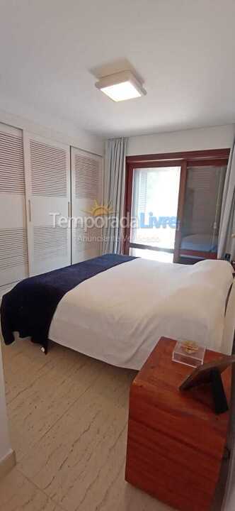 Casa para alquiler de vacaciones em São Sebastião (Praia da Baleia)