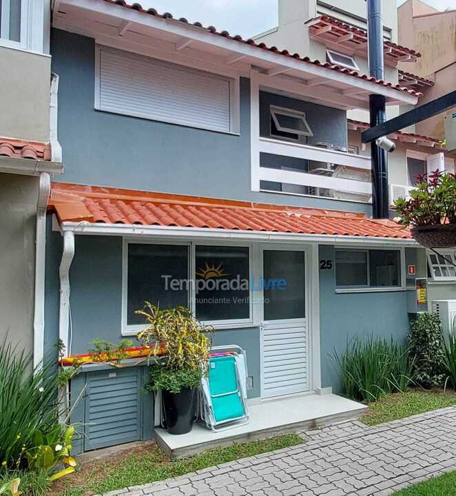 Casa para alquiler de vacaciones em Florianópolis (Jurere Tradicional)
