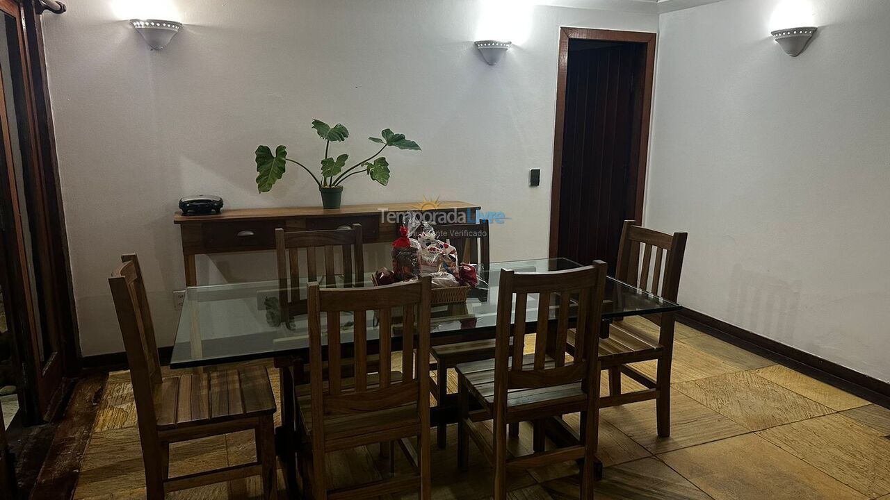 Casa para alquiler de vacaciones em Armação dos Búzios (Praia da Ferradura)