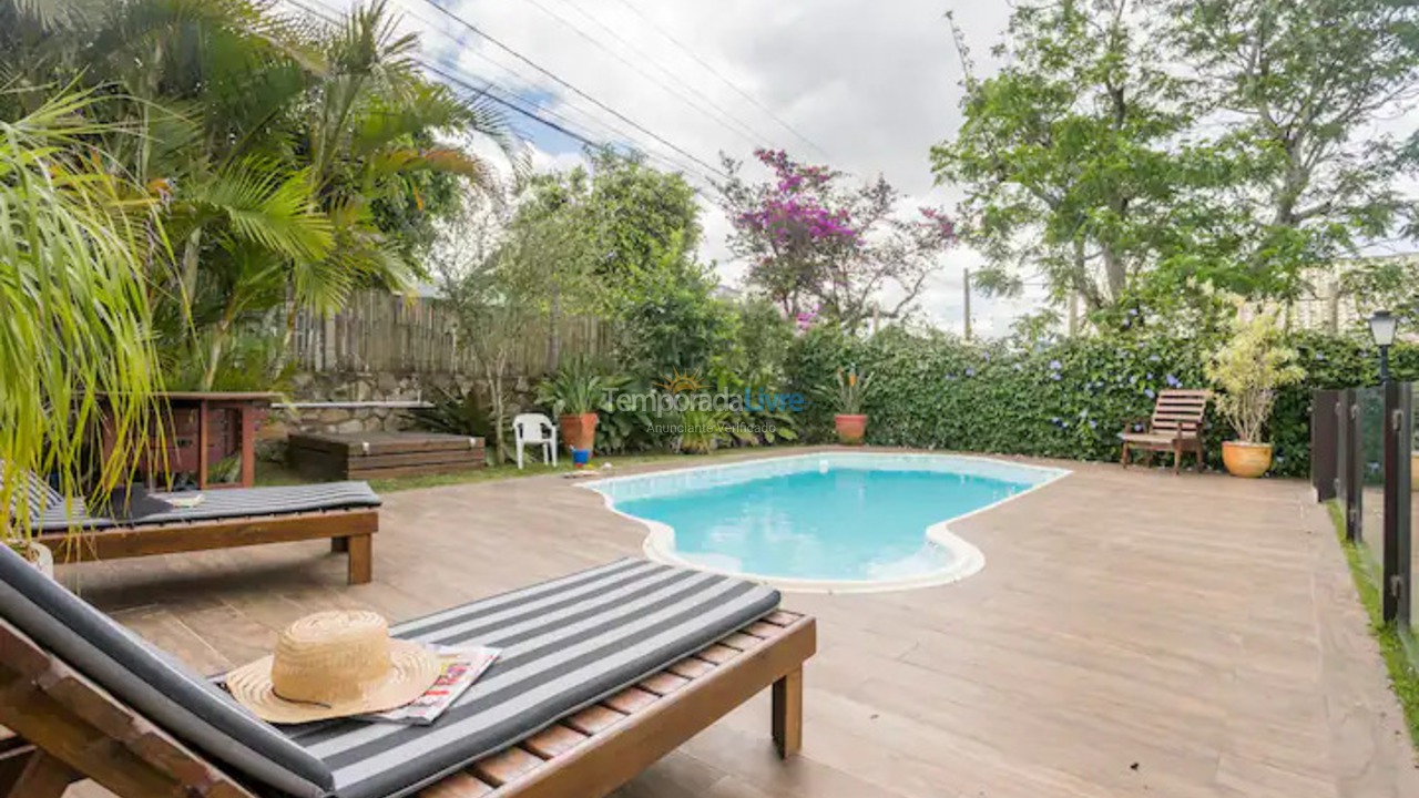 Casa para alquiler de vacaciones em Garopaba (Ferraz)