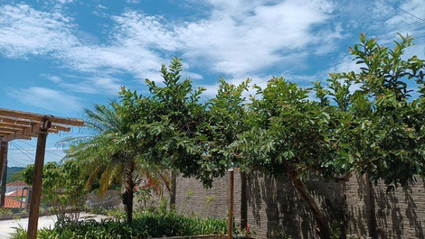 CASA, TRANQUILIDADE, ACONCHEGO E PRAIAS PARADISÍACAS