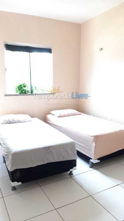 Casa para aluguel de temporada em Aquiraz (Chacara da Prainha)