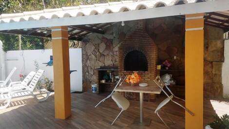 Aluguel Sítio Espaçoso 3/4 Próximo Praia Guarajuba, em Monte Gordo-Ba.