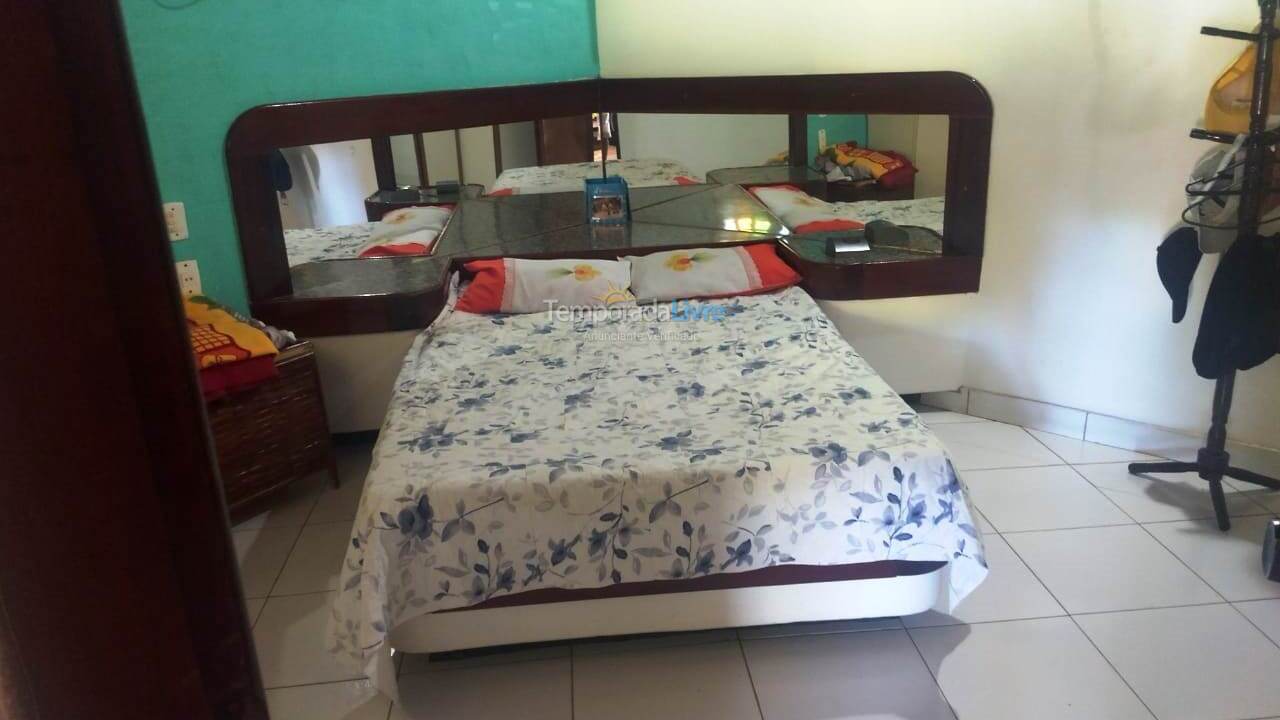 Chácara / sítio para aluguel de temporada em Camaçari (Monte Gordo)