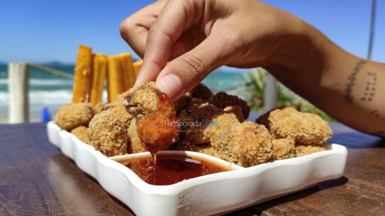 Apartamento para aluguel de temporada em Guarujá (Pitangueiras)