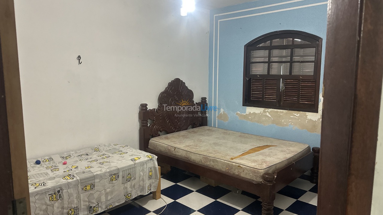 Casa para alquiler de vacaciones em Matinhos (Balneario Costa Azul)