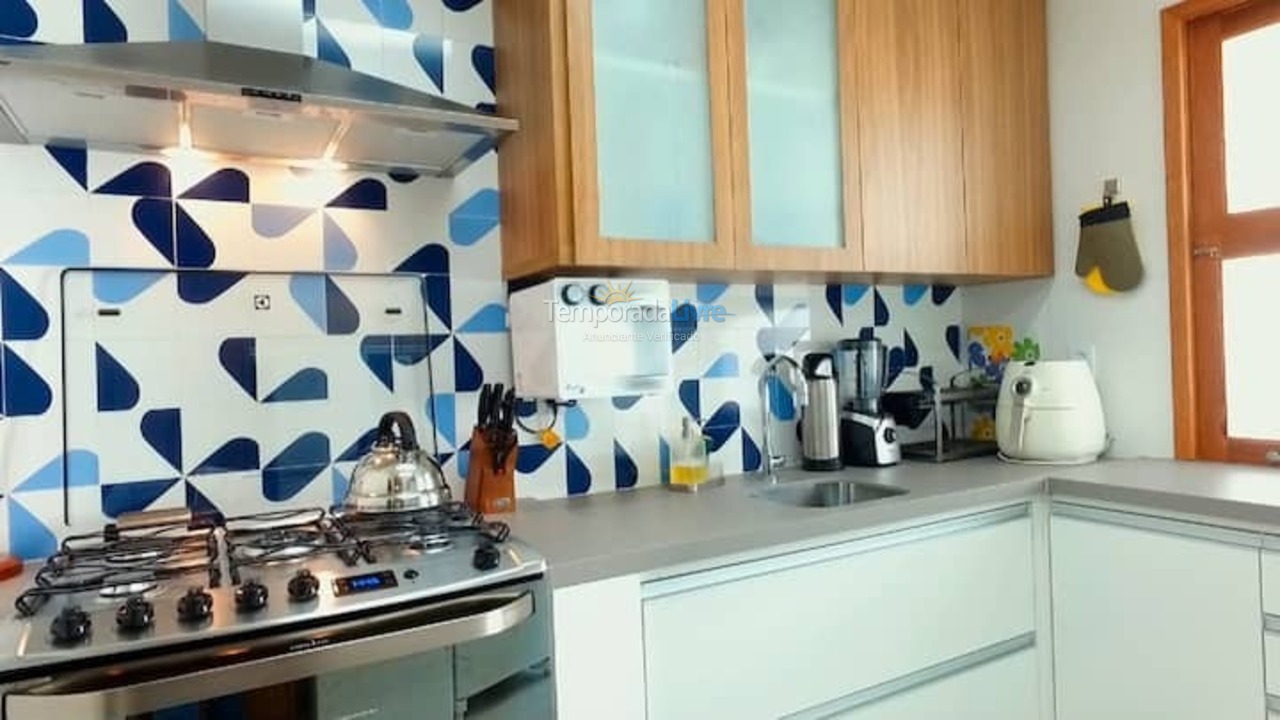 Casa para aluguel de temporada em Camaçari (Praia de Guarajuba)