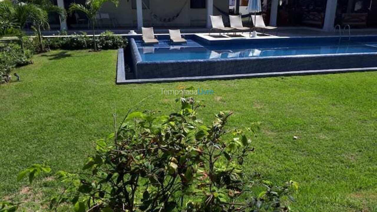 Casa para aluguel de temporada em Camaçari (Praia de Guarajuba)