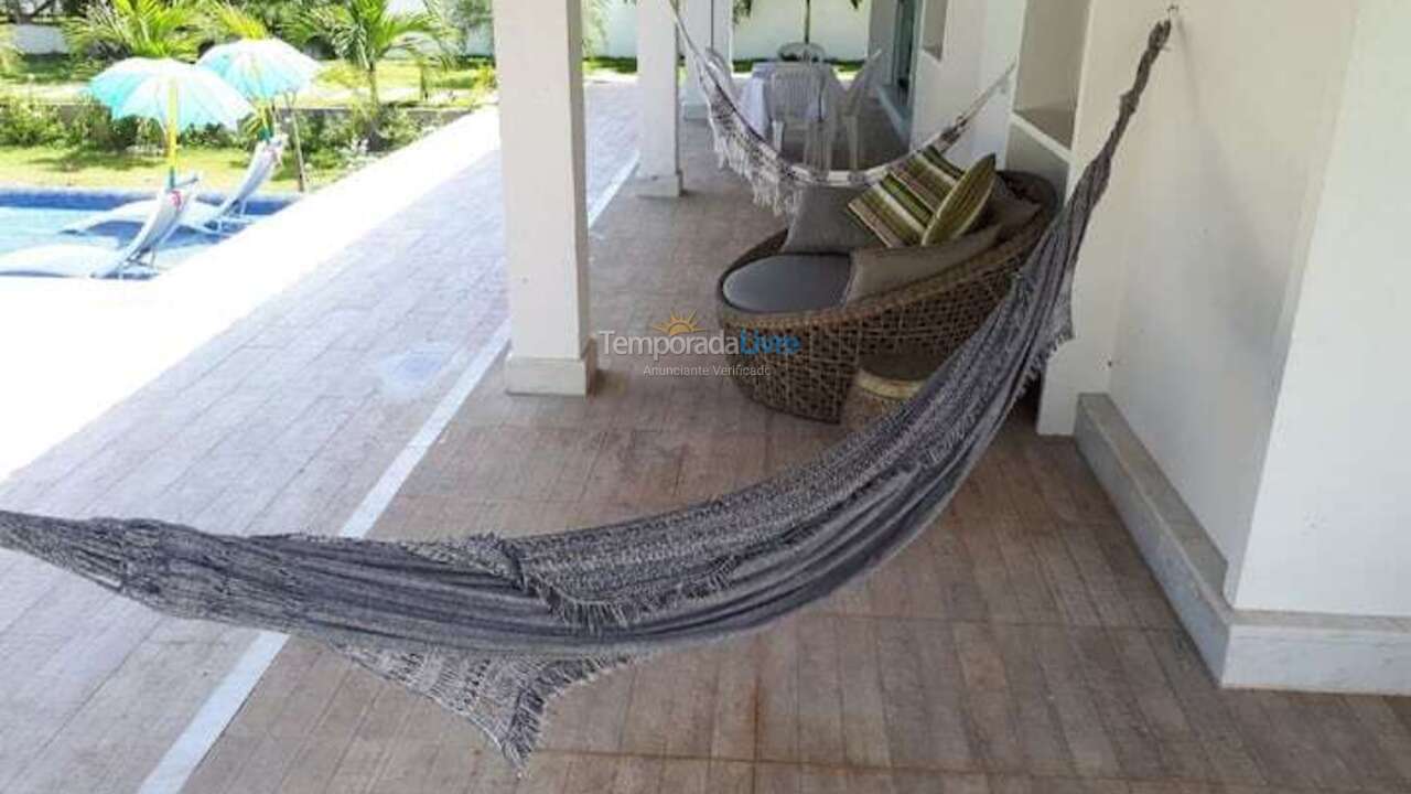 Casa para aluguel de temporada em Camaçari (Praia de Guarajuba)