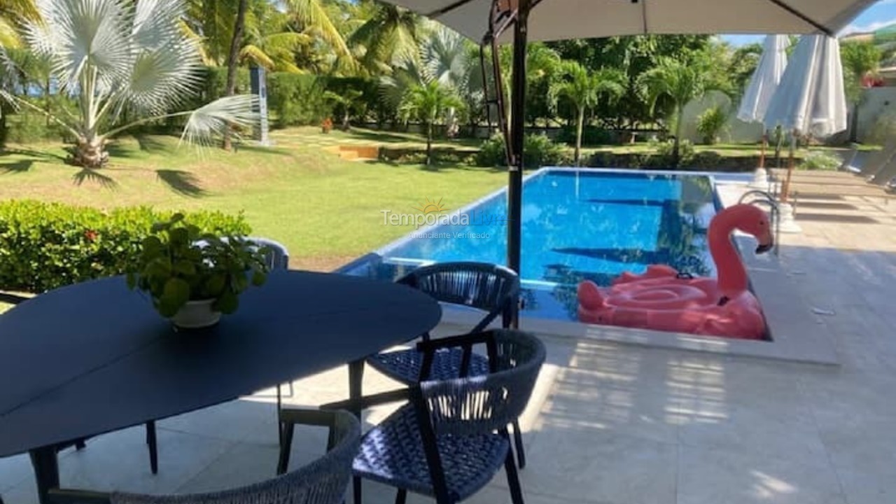 Casa para aluguel de temporada em Camaçari (Praia de Guarajuba)