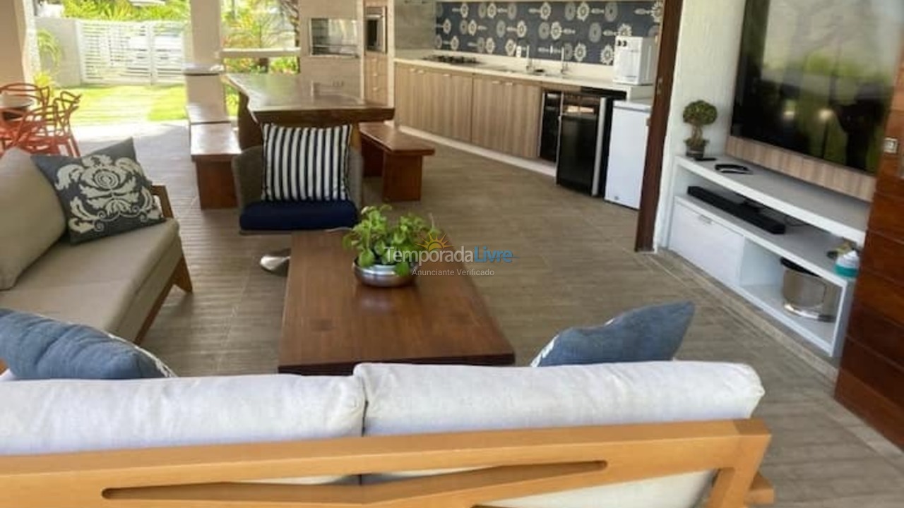 Casa para aluguel de temporada em Camaçari (Praia de Guarajuba)