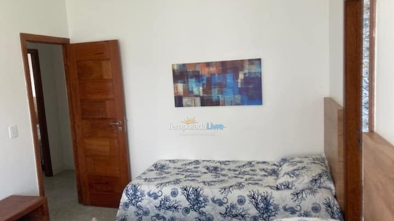 Casa para aluguel de temporada em Camaçari (Praia de Guarajuba)