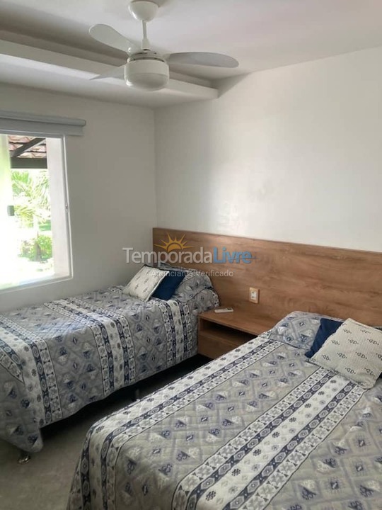 Casa para aluguel de temporada em Camaçari (Praia de Guarajuba)