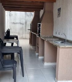 Apartment for rent on Maranduba beach with swimming pool