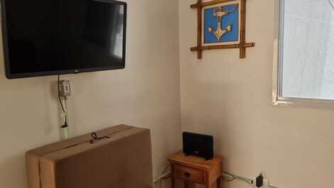 Apartment for rent on Maranduba beach with swimming pool