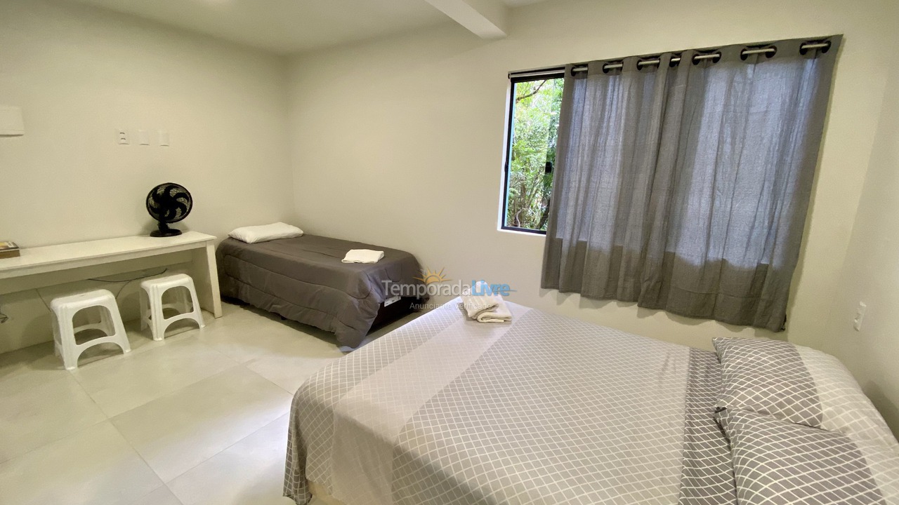 Casa para aluguel de temporada em Garopaba (Praia da Ferrugem)